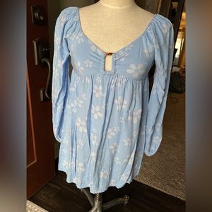 American Eagle long sleeve blue floral dress. XS